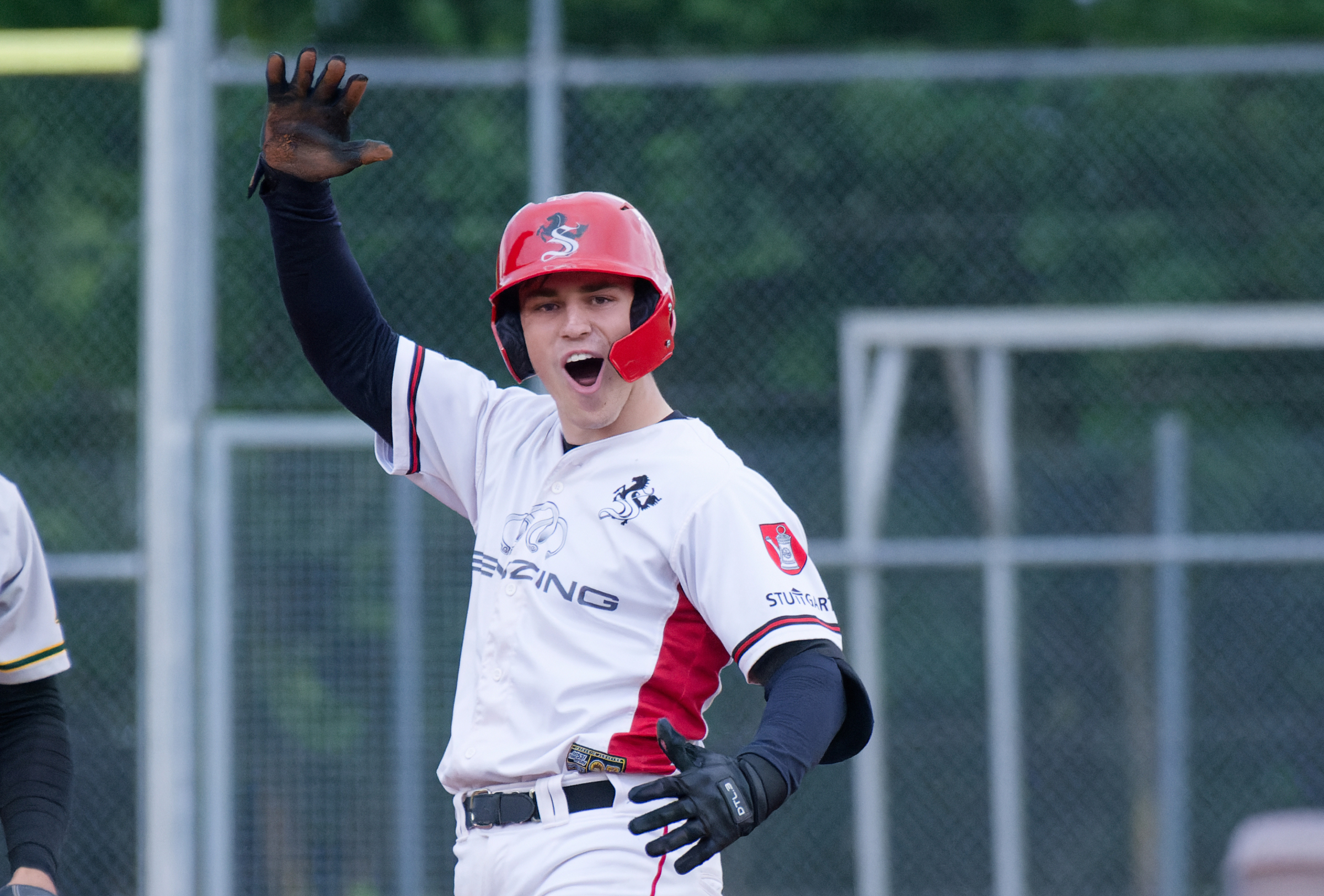 Mit einem spektakulären Inside-the-Park-Homerun erzielte Moritz Köhler im 2. Spiel zwei RBI zum zwischenzeitlichen 5:0 für die Reds. (Foto: Iris Drobny)
