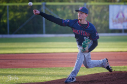 250412 Reds Indians 0040