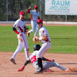 260322 Reds Bulls 0286