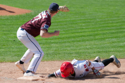 260411 Reds HDH 0374