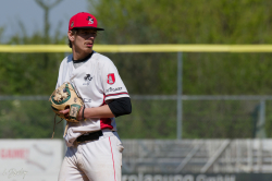 260411 Reds HDH 0532