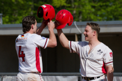 260411 Reds HDH 0667