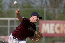 260411 Reds HDH 0736