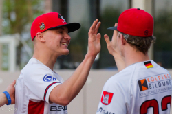 260417 Reds Indians 0184