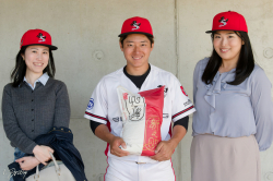 260508 Reds Reg 0001