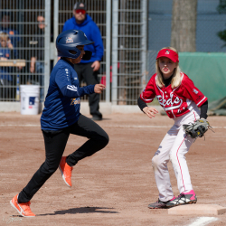 260509 Reds Foxes 0121