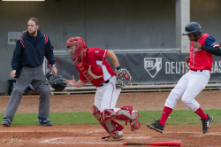 261010 Reds Tainos 0226