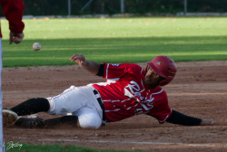 261010 Reds Tainos 0299