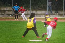 250928 T Ball 0103
