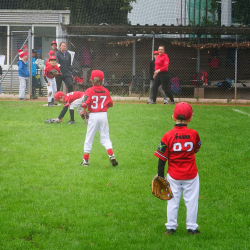 250928 T Ball 0111