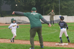250928 T Ball 0385