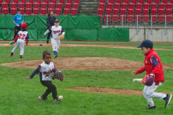 250928 T Ball 0651