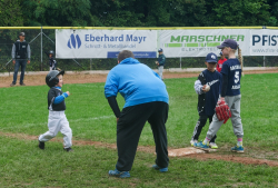 250928 T Ball 0726