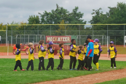 250928 T Ball 0820